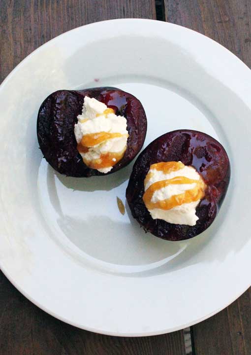 grilled-plums